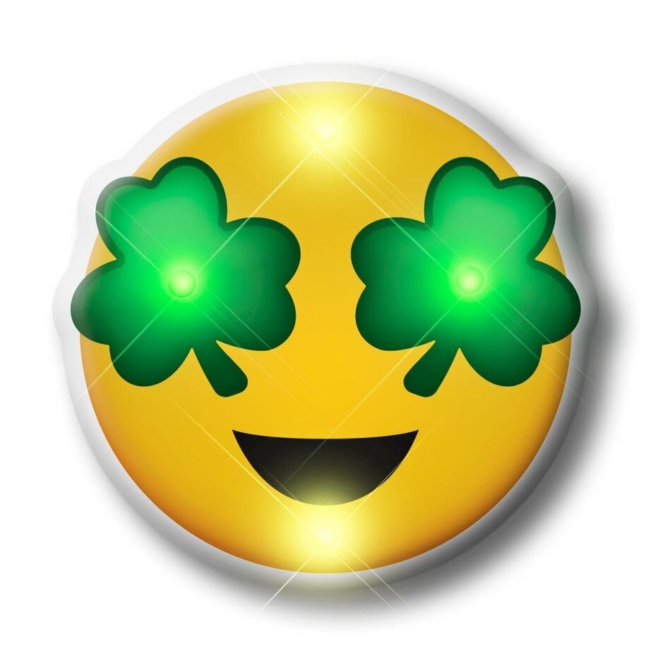 St Patrick’s Day Shamrock Eyes Emoji Flashing Lapel Pins All Body Lights and Blinkees 3